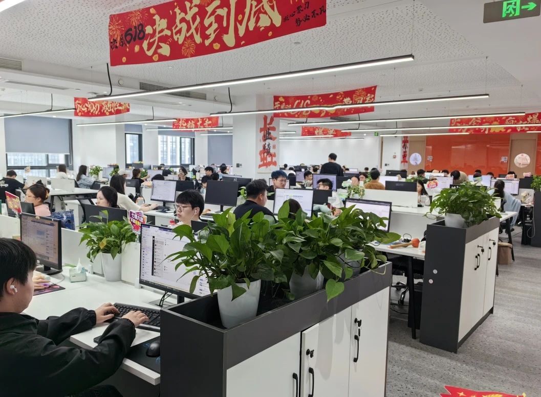 1751012823473520.jpg 2.jpg